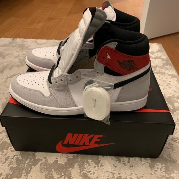 Jordan 1 Smoke Grey Size 11 DEADSTOCK - Picture 2 of 2